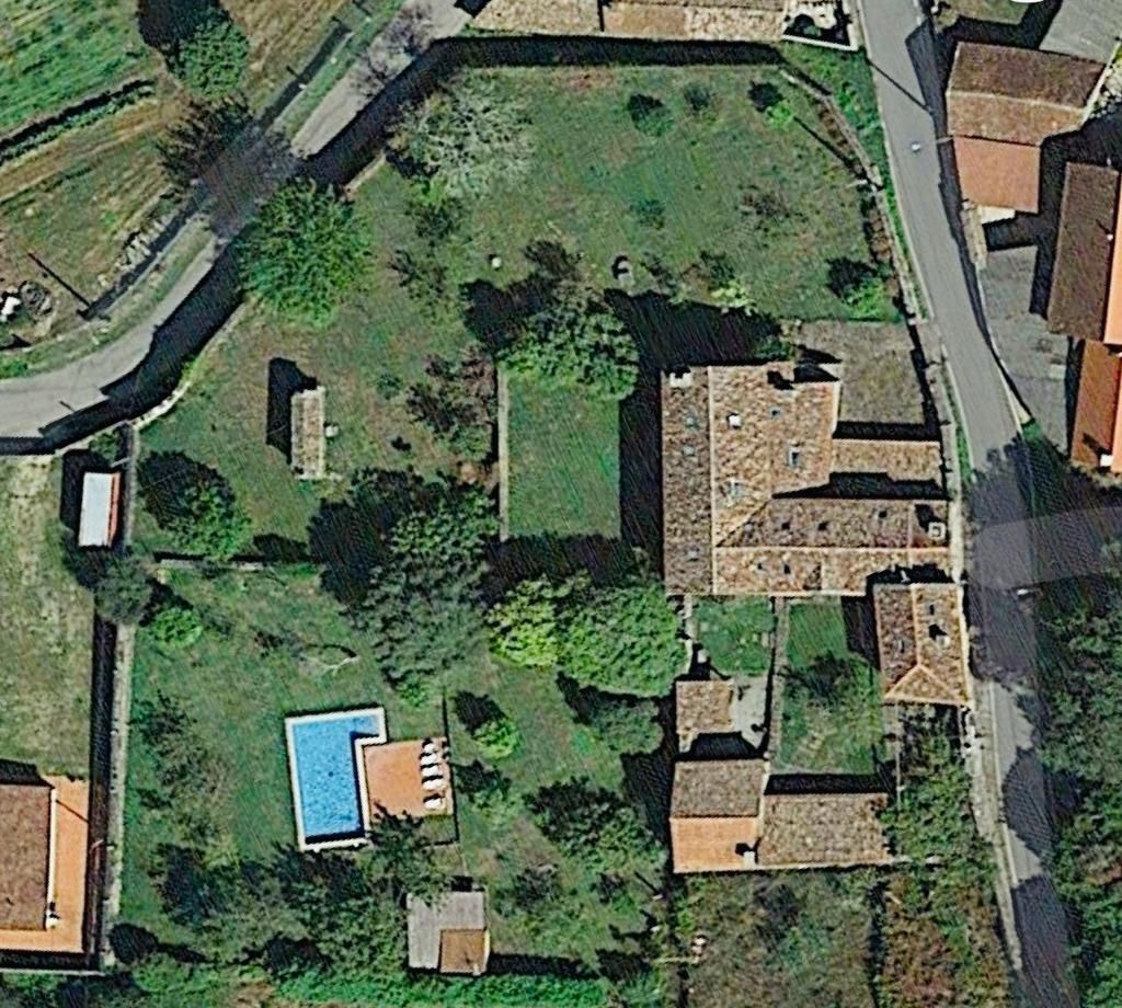 Casa o xalet en venda en Pontevedra Capital  amb Calefacció, Terrassa i Traster