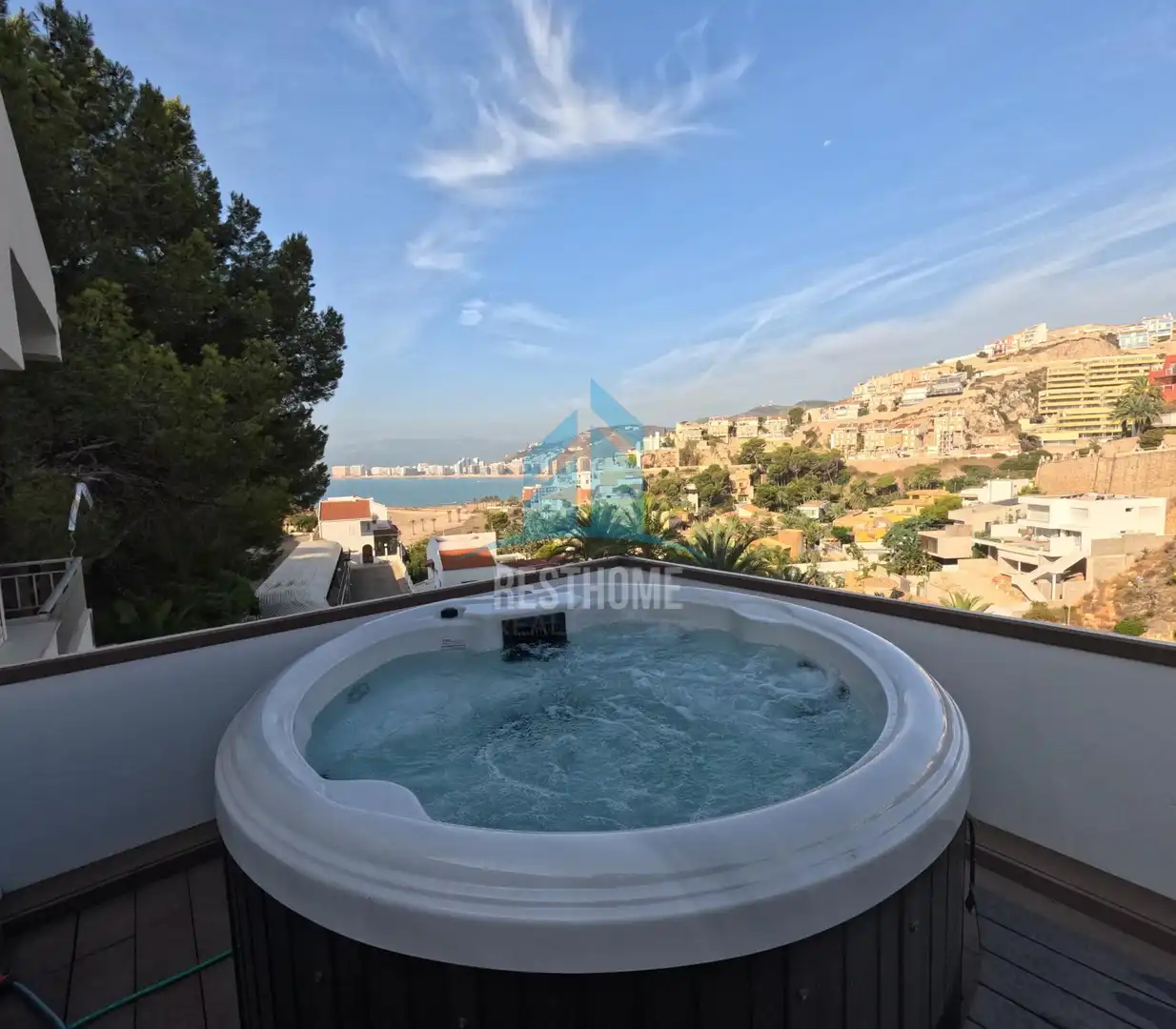 Exterior view of Houses for sale in Cullera  with Air Conditioner, Terrace and Jacuzzi
