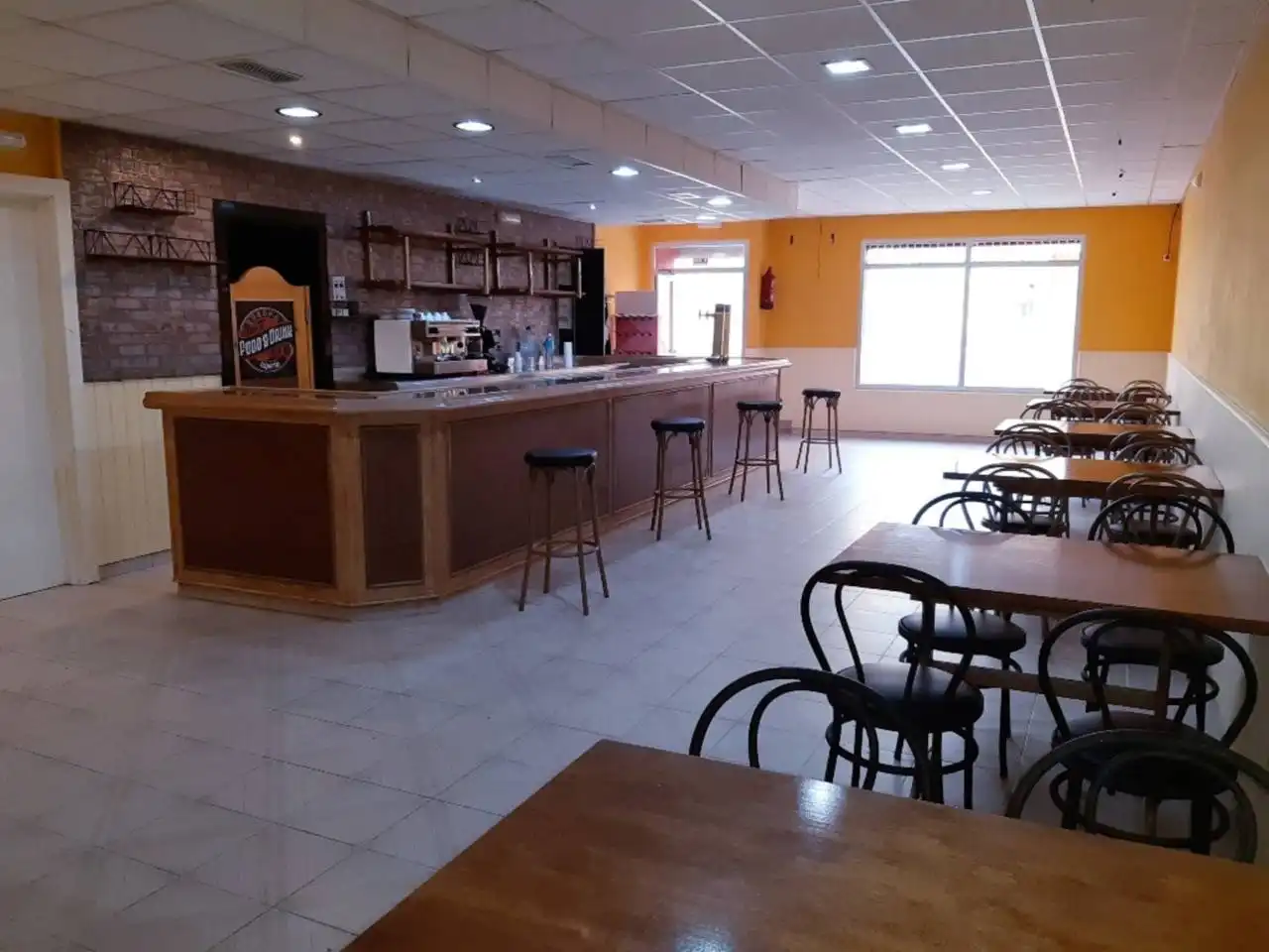 Local comercial en venda a Calle Castelao, imagen 4