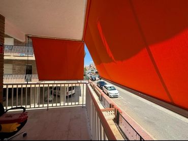 Apartament amb balcó en venda a Calle de Huesca