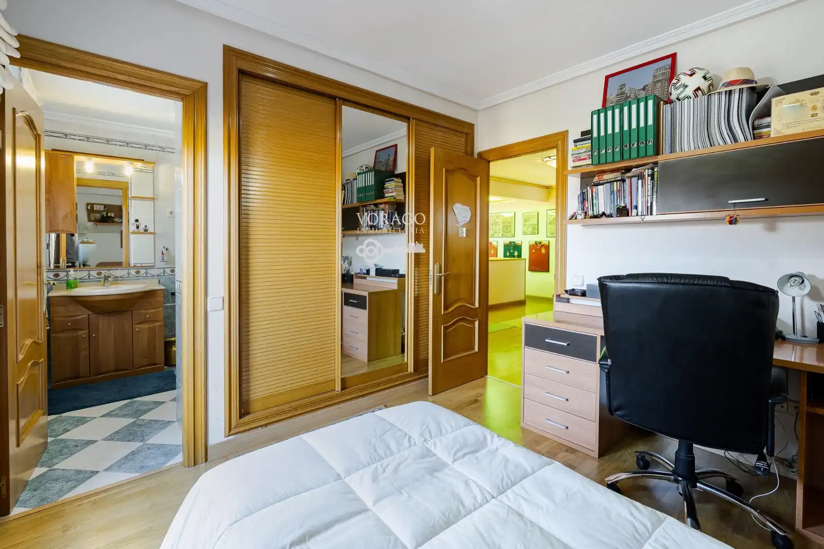 Habitación de Casa o chalet en venta en Villanueva de la Torre con Calefacción, Jardín privado y Terraza