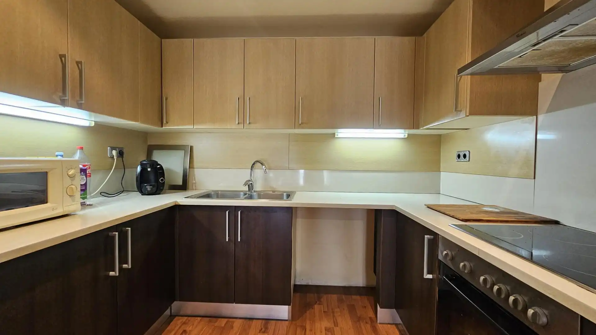 Flat for sale in Nou, 163, Creu de la Mà
