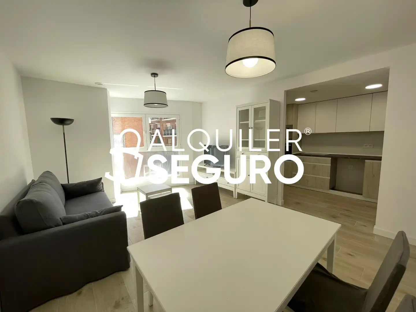 Wohnzimmer von Wohnung zur Miete in Carabanchel