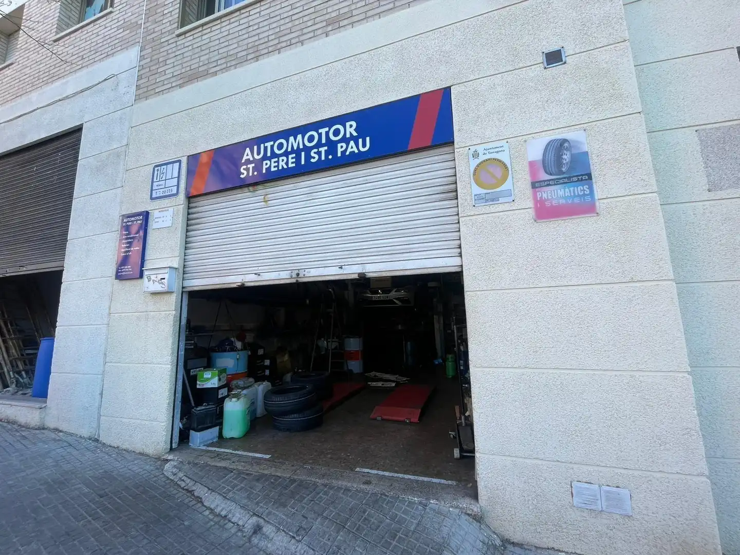 Local commercial en cession à Sant Pere i Sant Pau, imagen 4