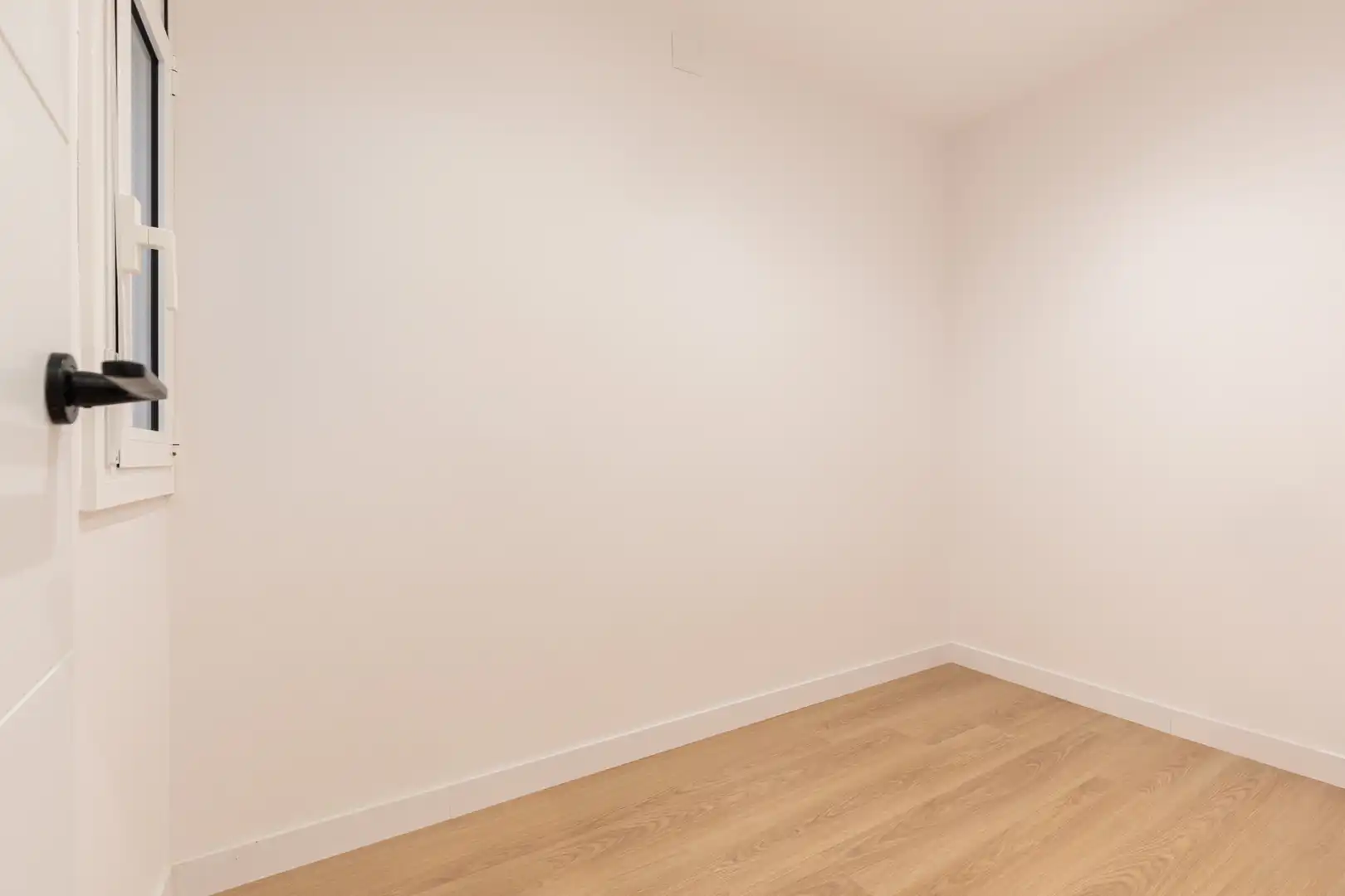 Flat with terrace for sale in Carrer de Lluís Vives, imagen 11