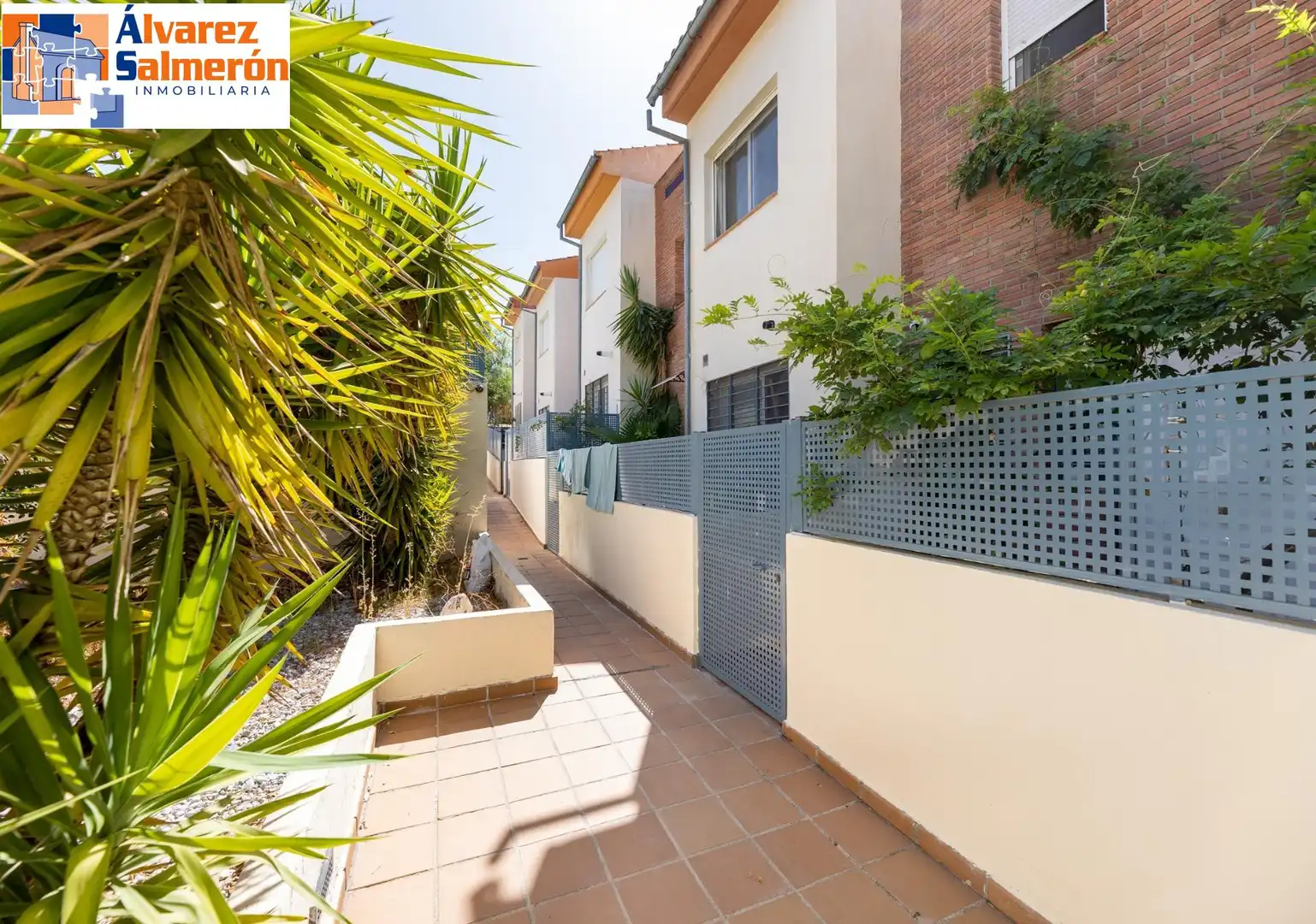 Exterior view of Detached homes for sale in Granada  with Air Conditioner, Heating and Community pool