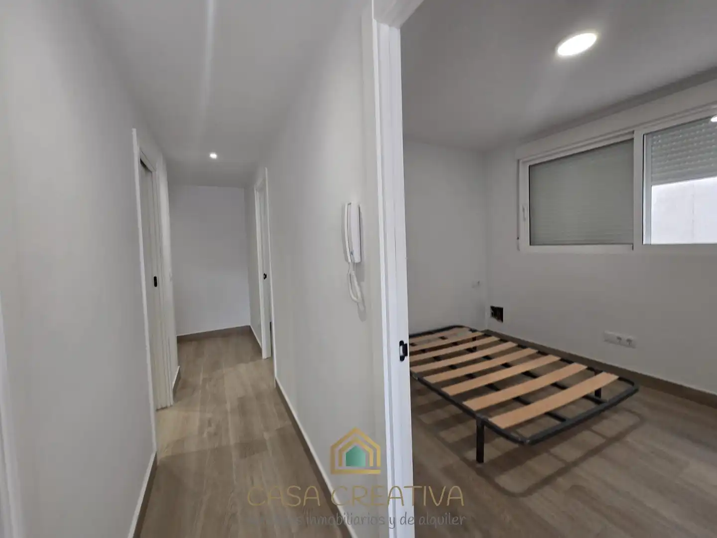 Dormitori de Pis de lloguer en Gandia amb Aire condicionat, Calefacció i Terrassa