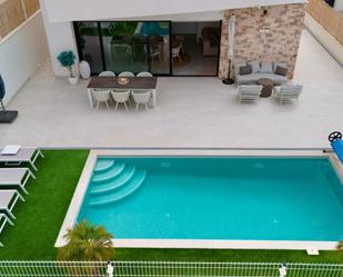 Piscina de Casa o xalet de lloguer en Finestrat amb Aire condicionat, Terrassa i Piscina