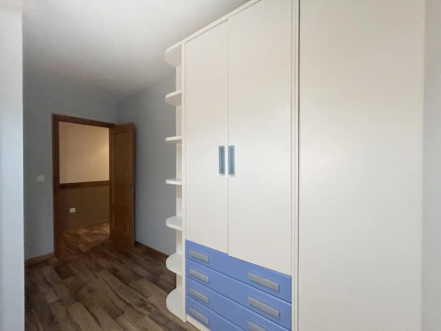 Habitación de Piso en venta en Monforte del Cid con Aire acondicionado, Calefacción y Alarma