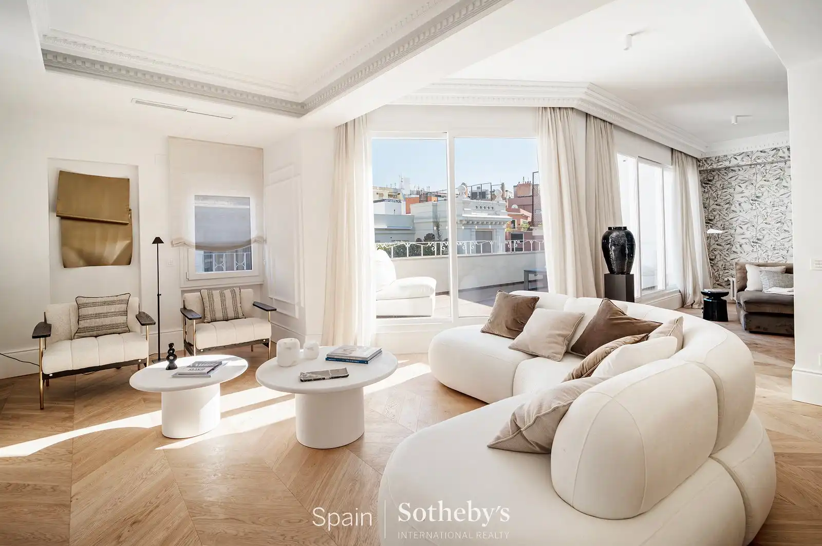 Sala d'estar de Apartament en venda en Madrid amb Aire condicionat, Calefacció i Terrassa