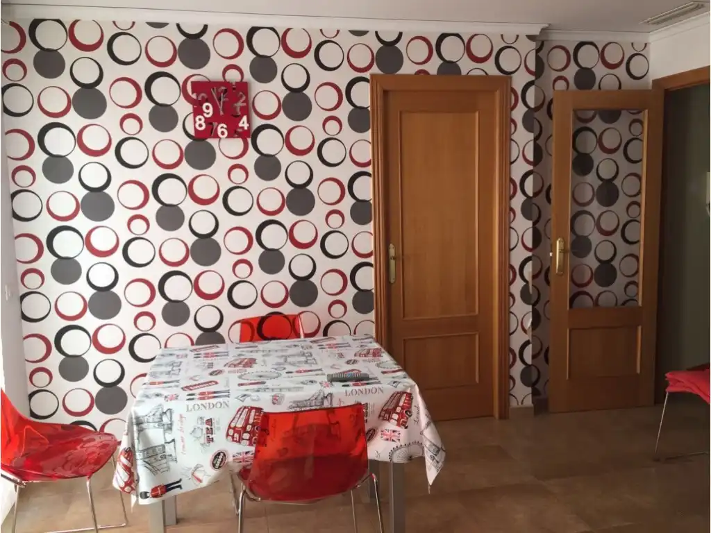 Casa adosada en venda a Calle Miravet, 46, Cabanes