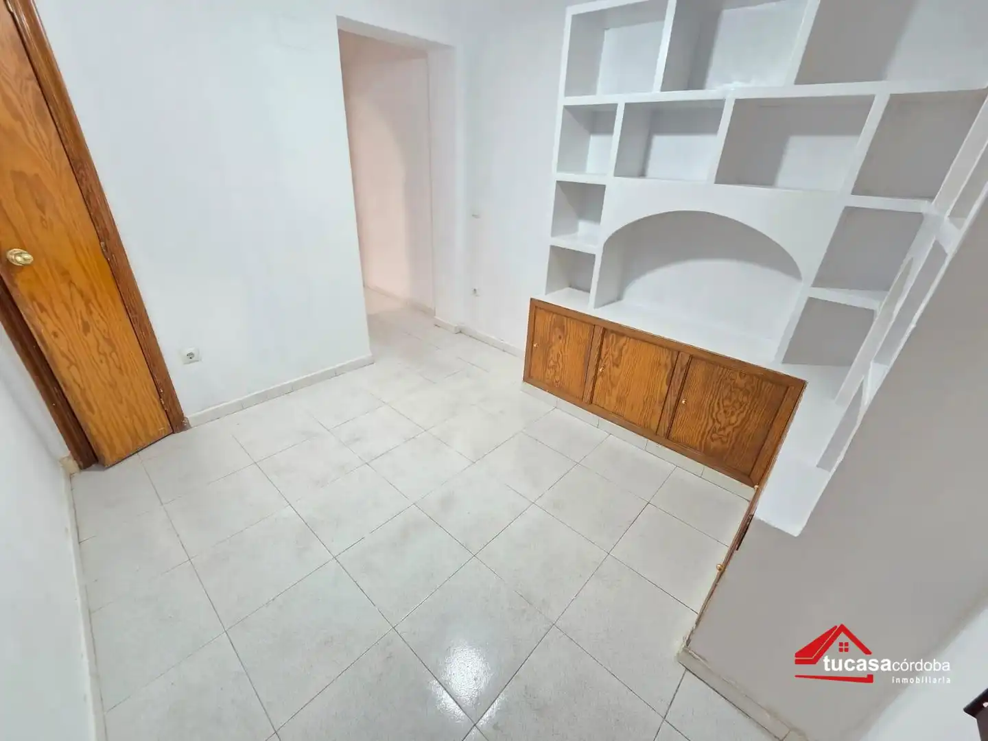 Flat for sale in Córdoba  with Air Conditioner