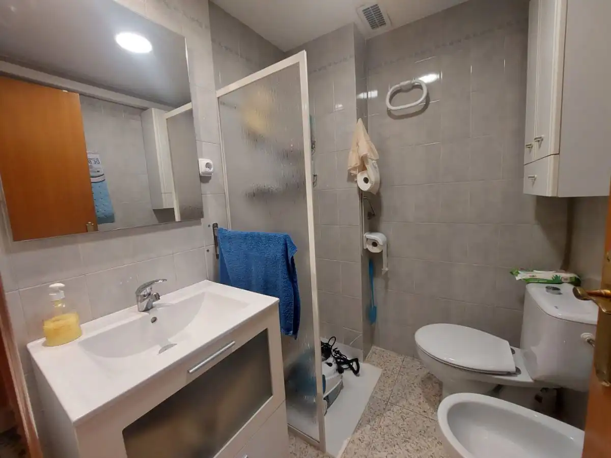 Baño de Casa o chalet en venta en Benicasim / Benicàssim con Aire acondicionado, Calefacción y Terraza