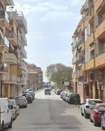 Piso en Venta en Calle ANGEL GUIMERA en Centre