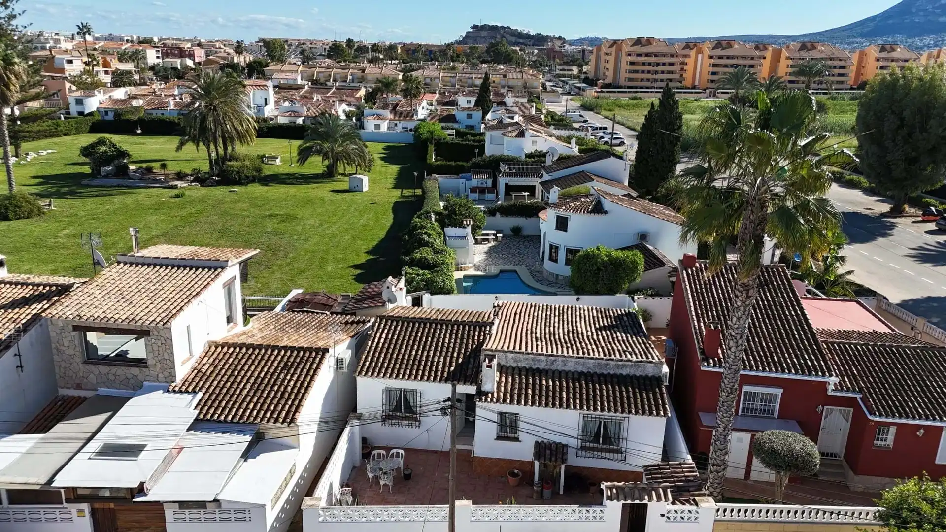 Exterior view of Houses for sale in Dénia  with Air Conditioner and Terrace