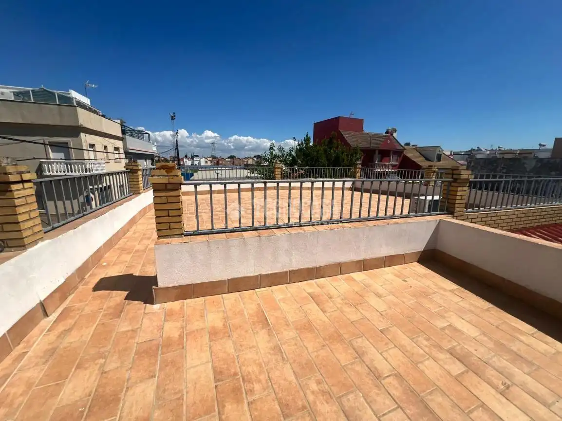 Terrassa de Casa o xalet en venda en Valencina de la Concepción