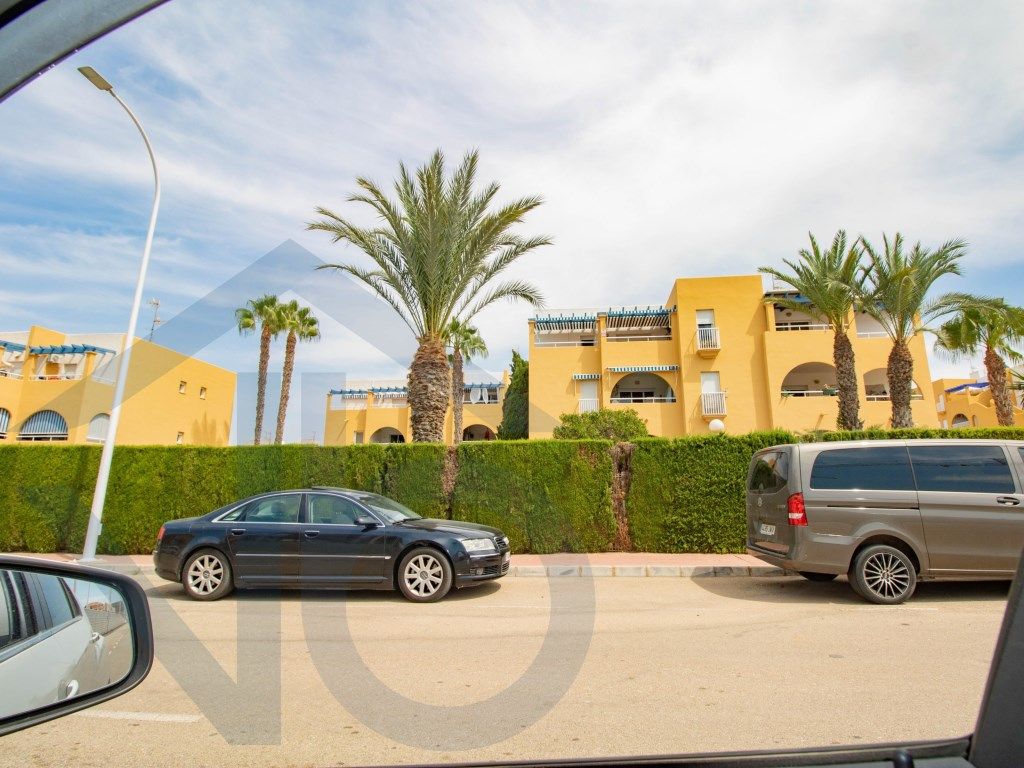 Vista exterior de Apartament en venda en Pulpí amb Moblat