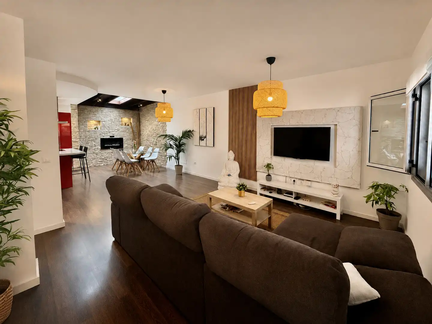 Sala d'estar de Casa adosada en venda en Los Realejos amb Terrassa i Moblat