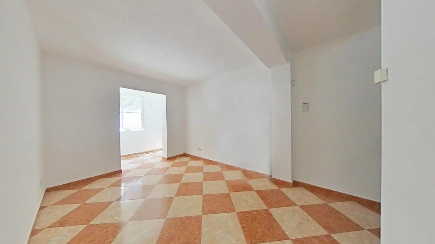 Habitación de Piso en venta en Madrid con Calefacción