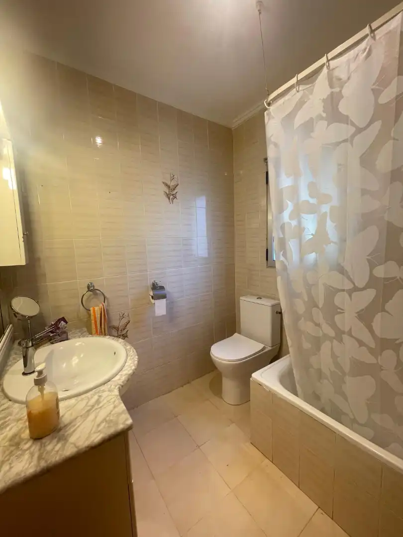 Baño de Casa o chalet en venta en Pedralba con Jardín privado, Terraza y Piscina