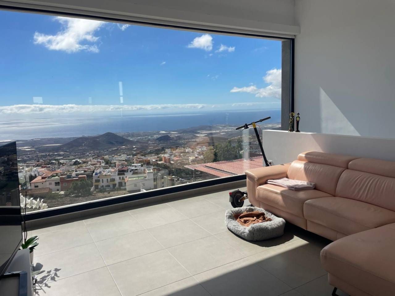 Exterior view of House or chalet for sale in San Miguel de Abona  with Air Conditioner, Terrace and Furnished