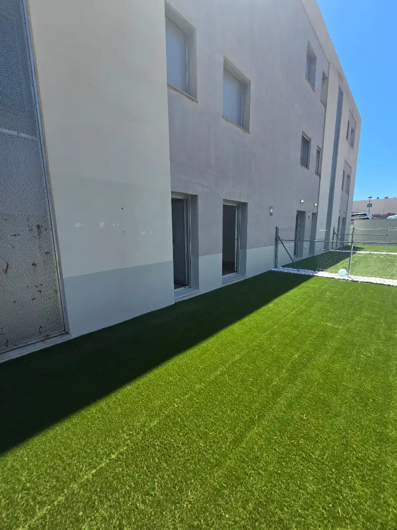 Terrasse von Wohnung zum Verkauf in Vandellòs i l'Hospitalet de l'Infant mit Klimaanlage, Heizung und Privatgarten