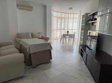Flat with lift to rent in Calzada de la Infanta