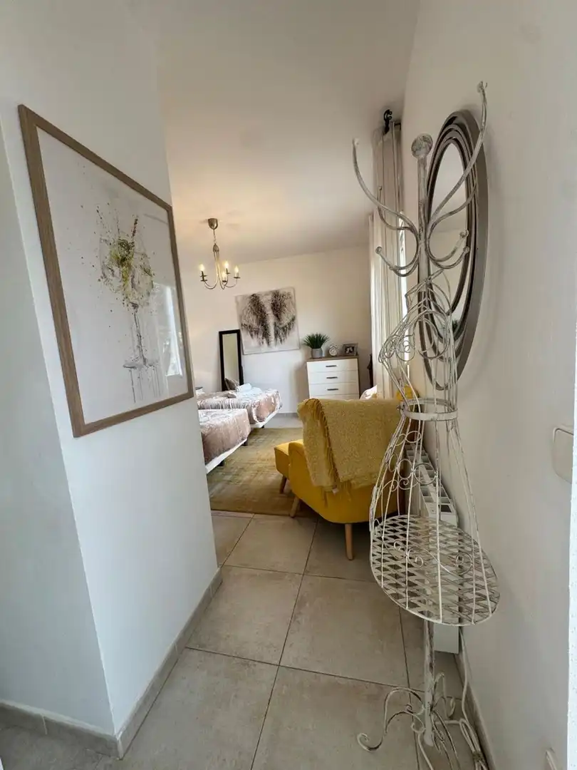 Dormitori de Casa o xalet en venda en L'Alfàs del Pi amb Aire condicionat, Jardí privat i Terrassa