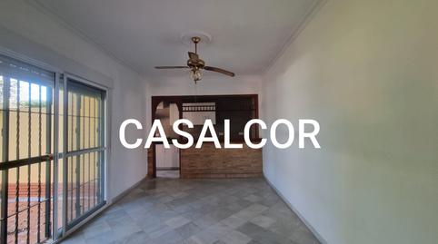 Foto 2 de Casa o xalet de lloguer a Carmona, Sevilla