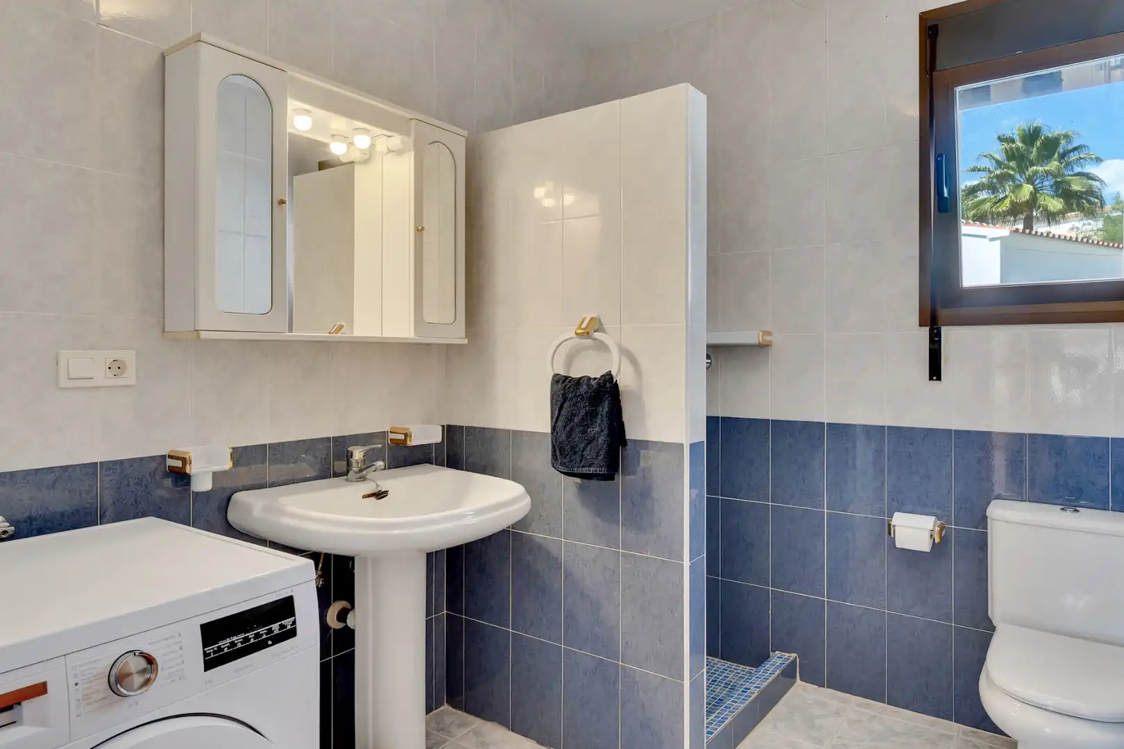 Badezimmer von Haus oder Chalet zum Verkauf in Moraira mit Klimaanlage