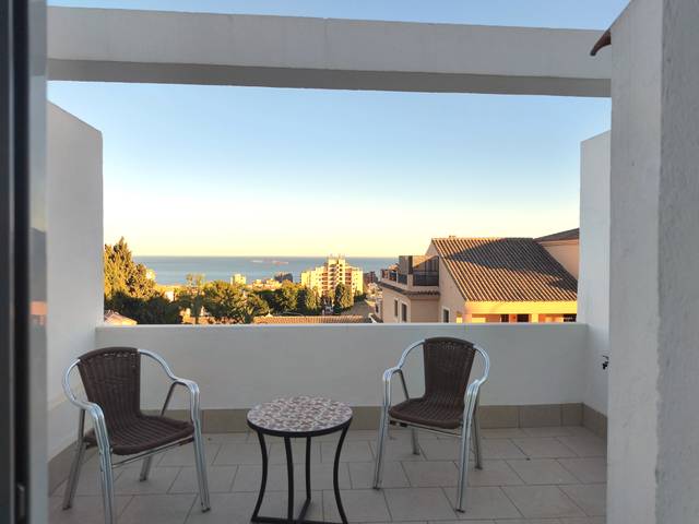 Casa adosada en Alquiler en Calle de la Cornisa, 5 en Montemar