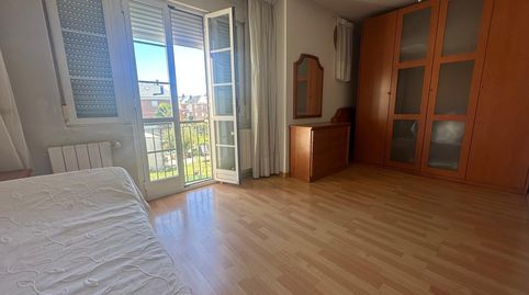 Foto 5 de Casa adosada en venta en Cuatro Vientos, Ponferrada