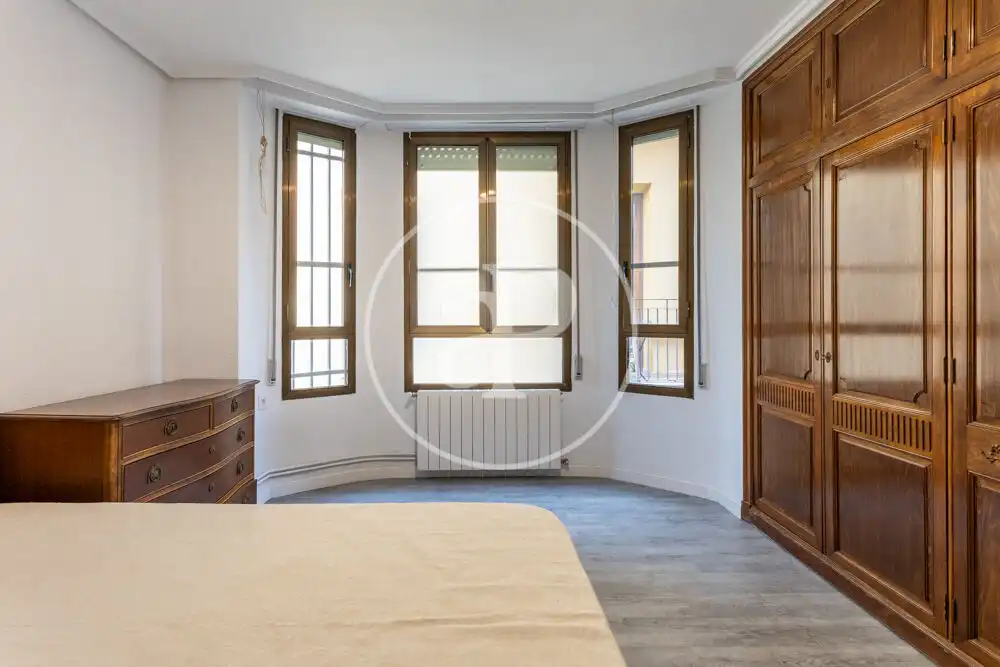 Habitación de Piso de alquiler en Valencia con Aire acondicionado, Calefacción y Balcón