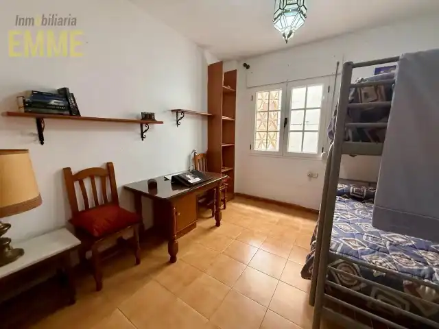 Habitación de Piso de alquiler en Ronda con Amueblado