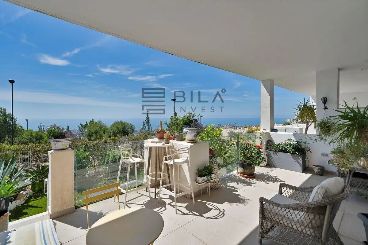 Flat with pool for sale in Bay View Homes, imagen 3