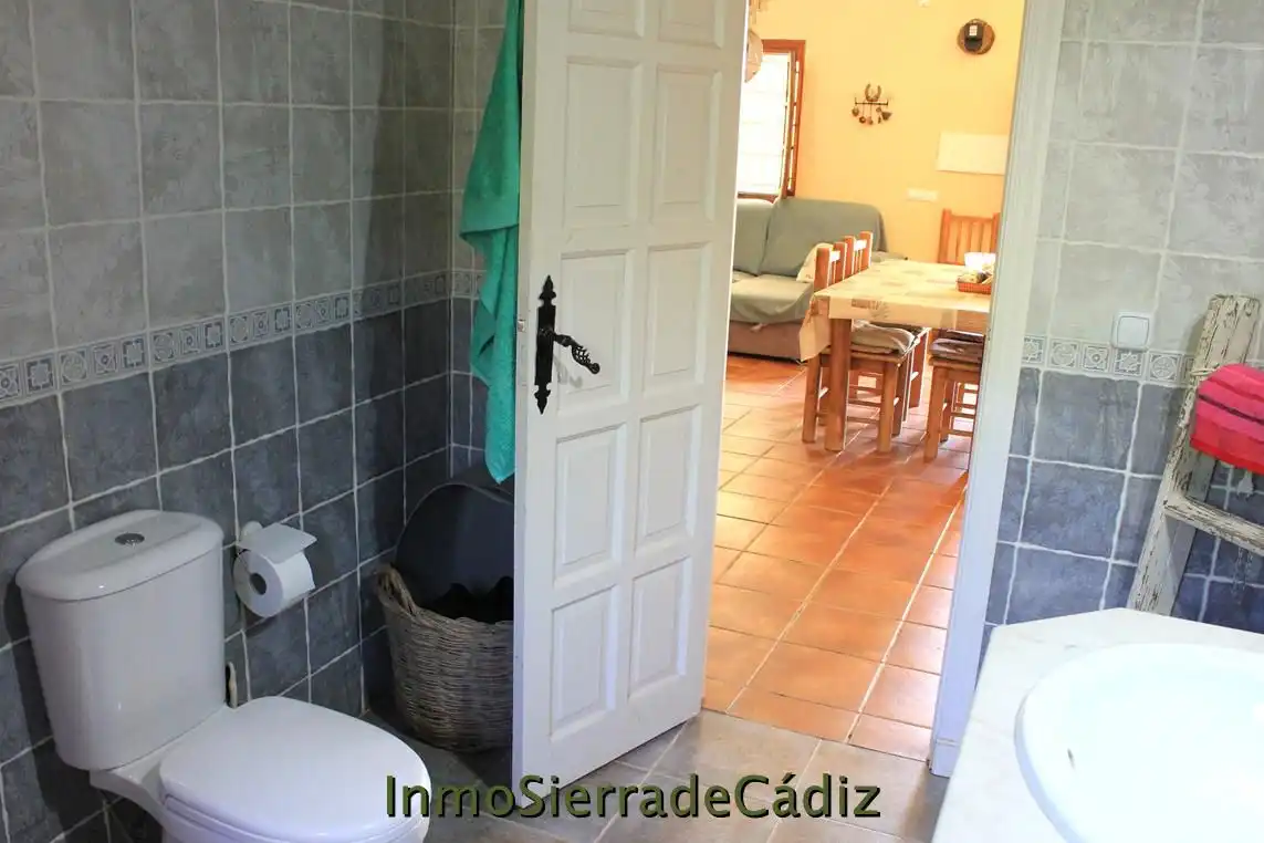 Country house zum Verkauf in Utrera mit Klimaanlage, Heizung und Privatgarten