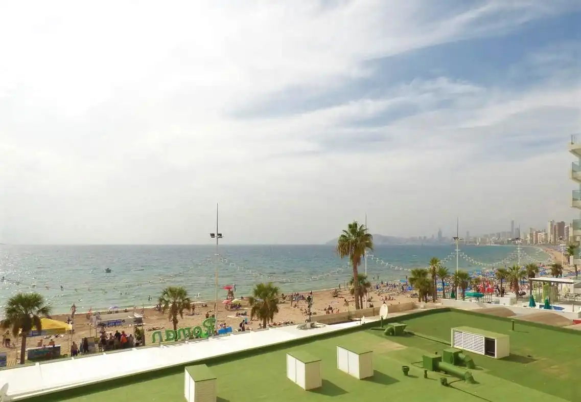 Appartamento con piscina in vendita a Playa de Levante, imagen 3