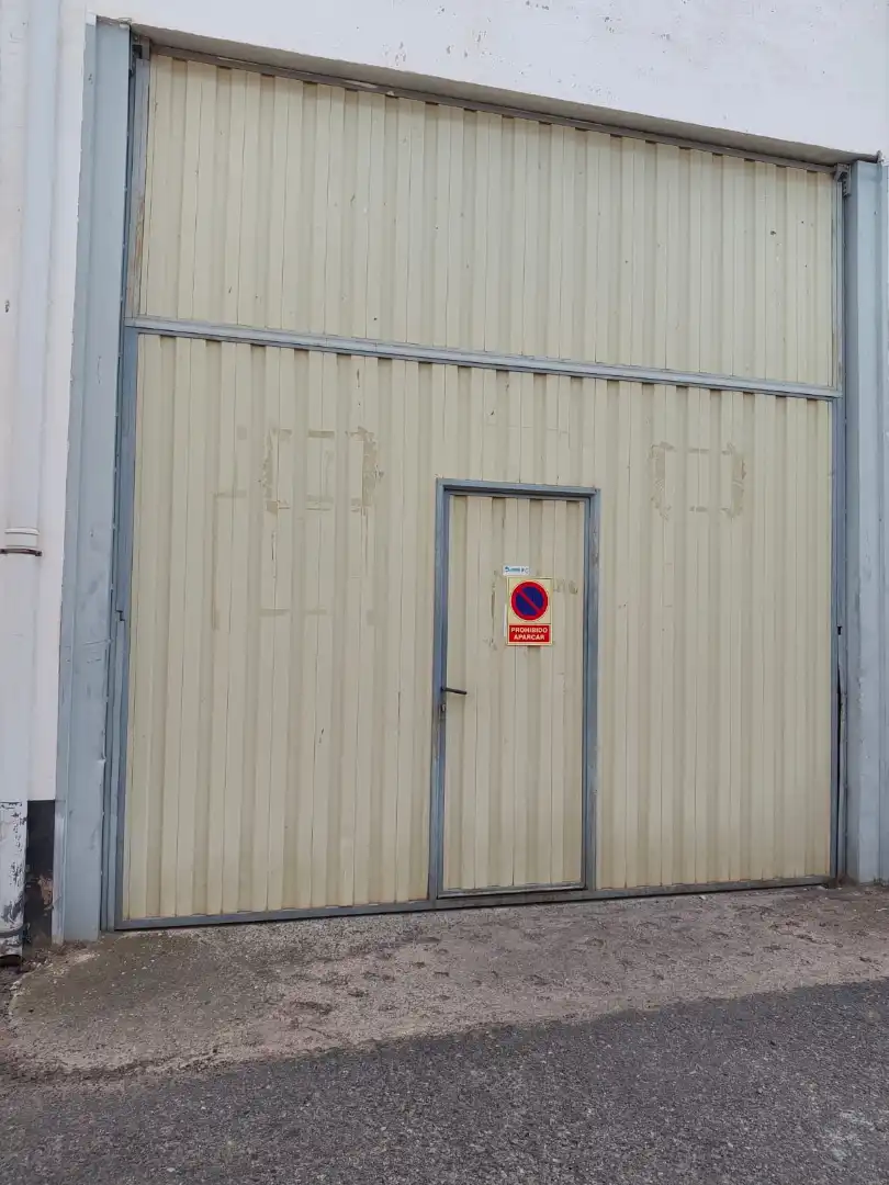 Parking of Industrial buildings for rent in Arnedo