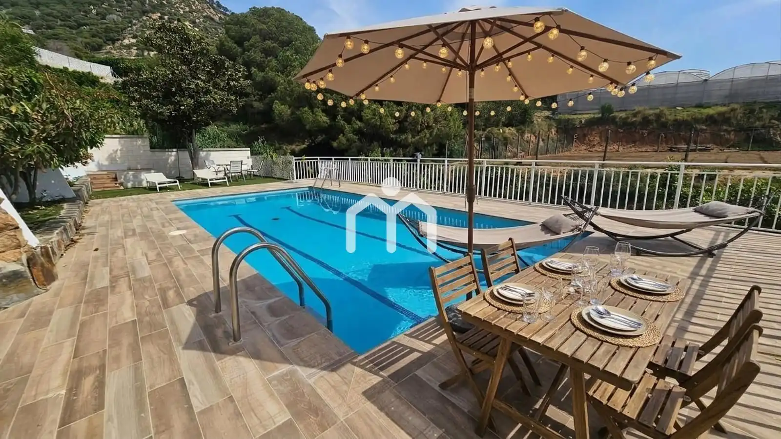 Piscina de Casa o chalet en venta en Cabrils con Calefacción, Parquet y Terraza