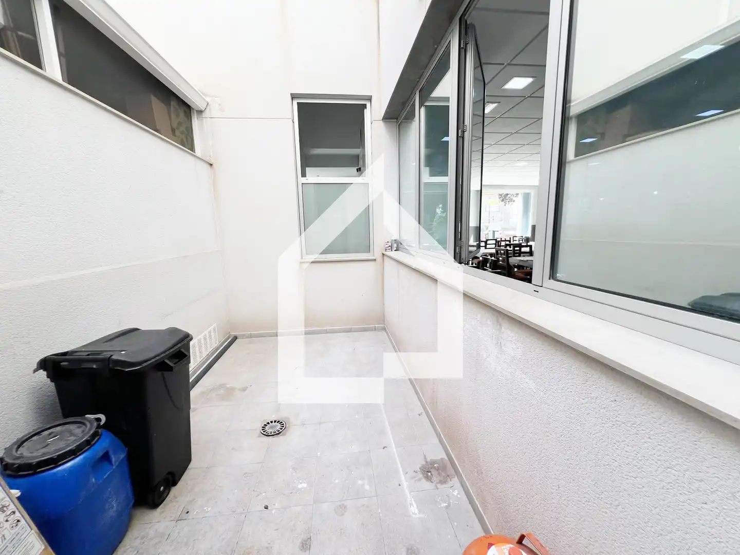 Business premises for transfer in Calle Cervantes, imagen 21