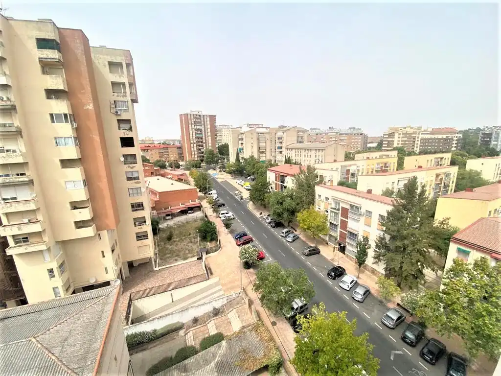 Flat for rent in BONDAD, Centro