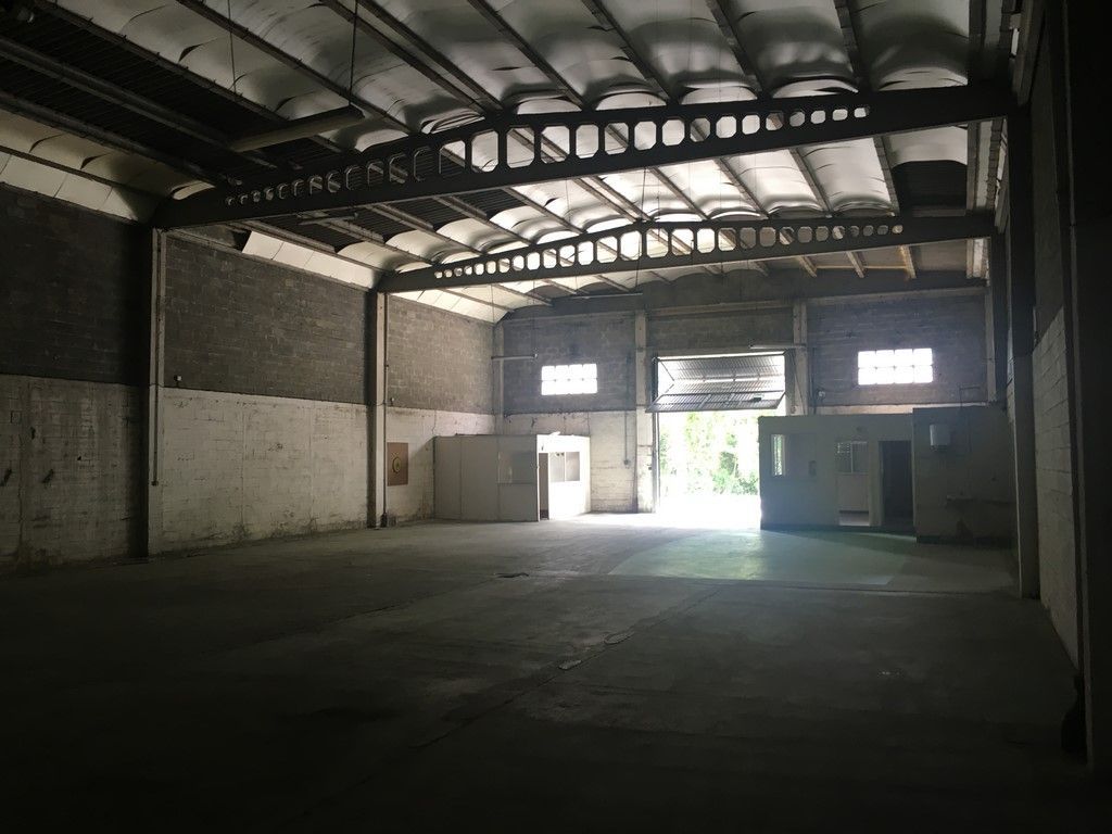 Nau industrial en venda en Cambre 