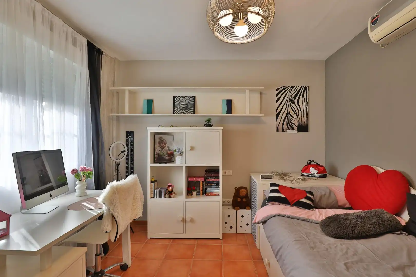 Bedroom of Houses for sale in Villa de Otura  with Community pool