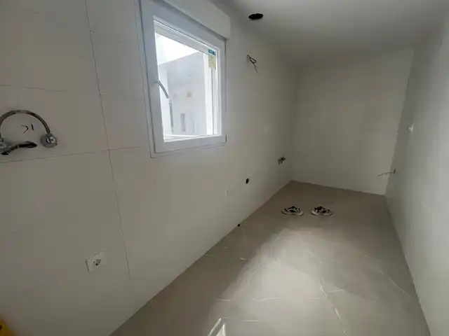 Piso con ascensor en venta en Camarena