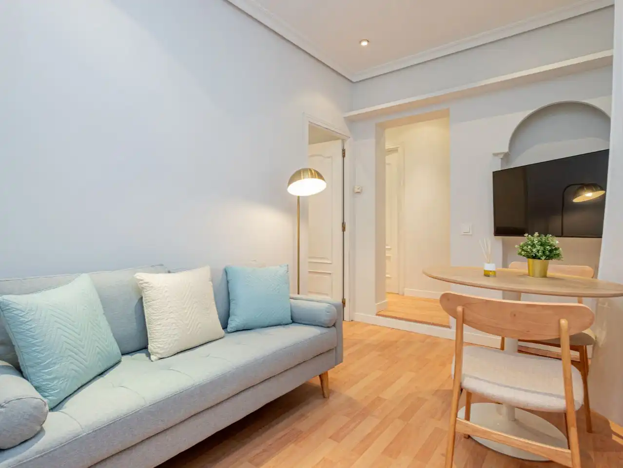 Living room of Flat for rent in Chamberí