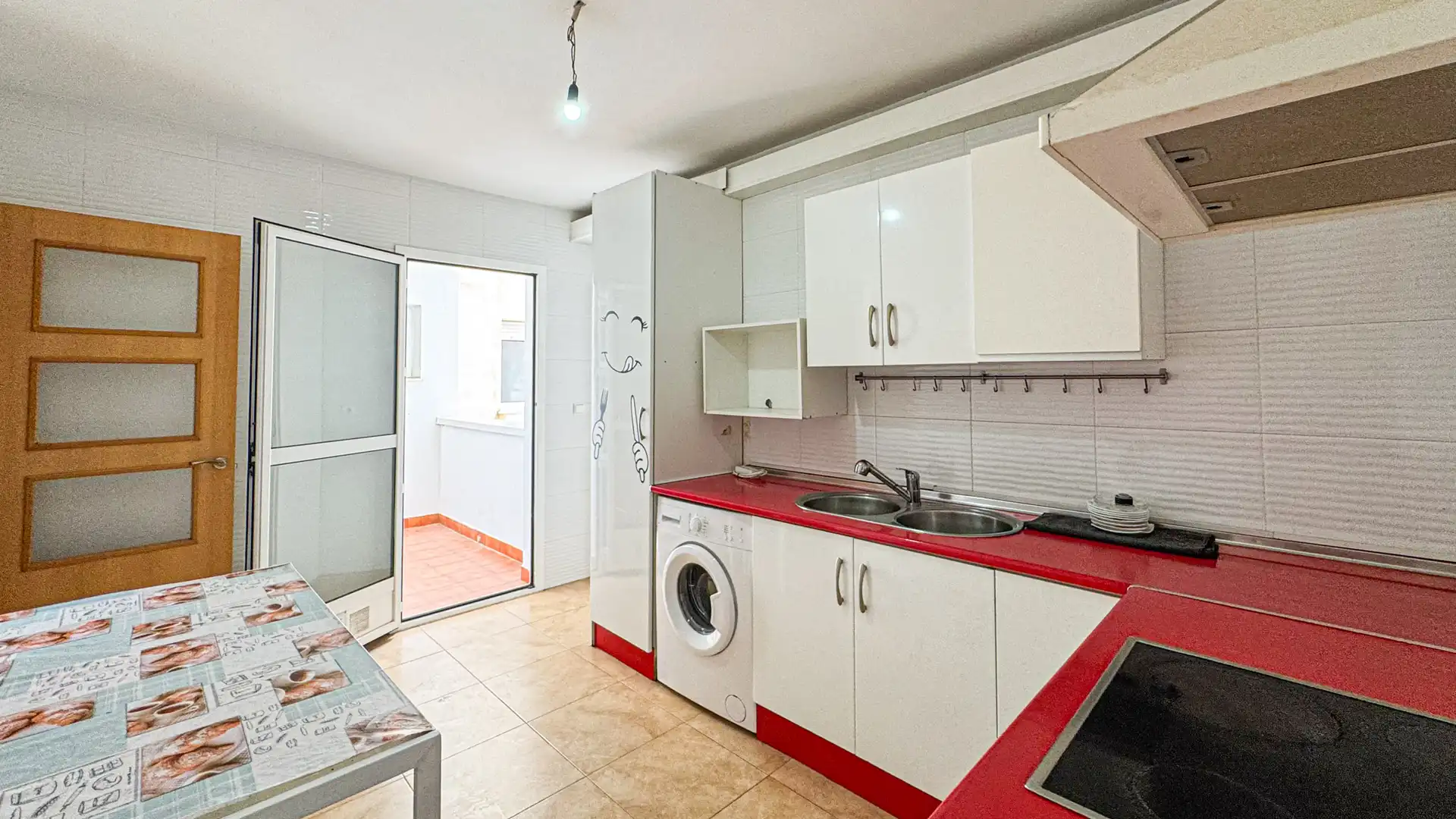 Kitchen of Flat for sale in Viator  with Storage room