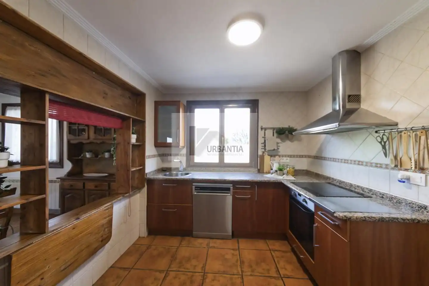 Cuina de Casa o xalet en venda en Olóriz / Oloritz amb Aire condicionat, Calefacció i Jardí privat