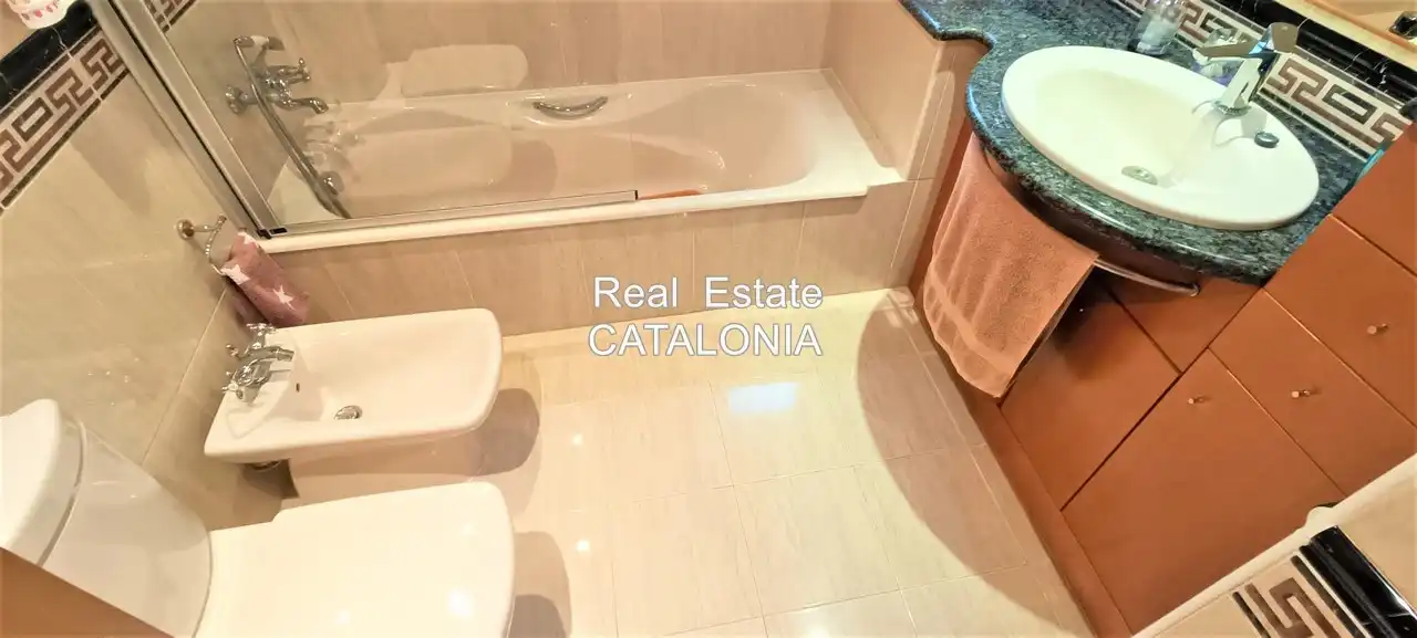 Bany de Casa o xalet en venda en Lloret de Mar amb Calefacció, Jardí privat i Terrassa