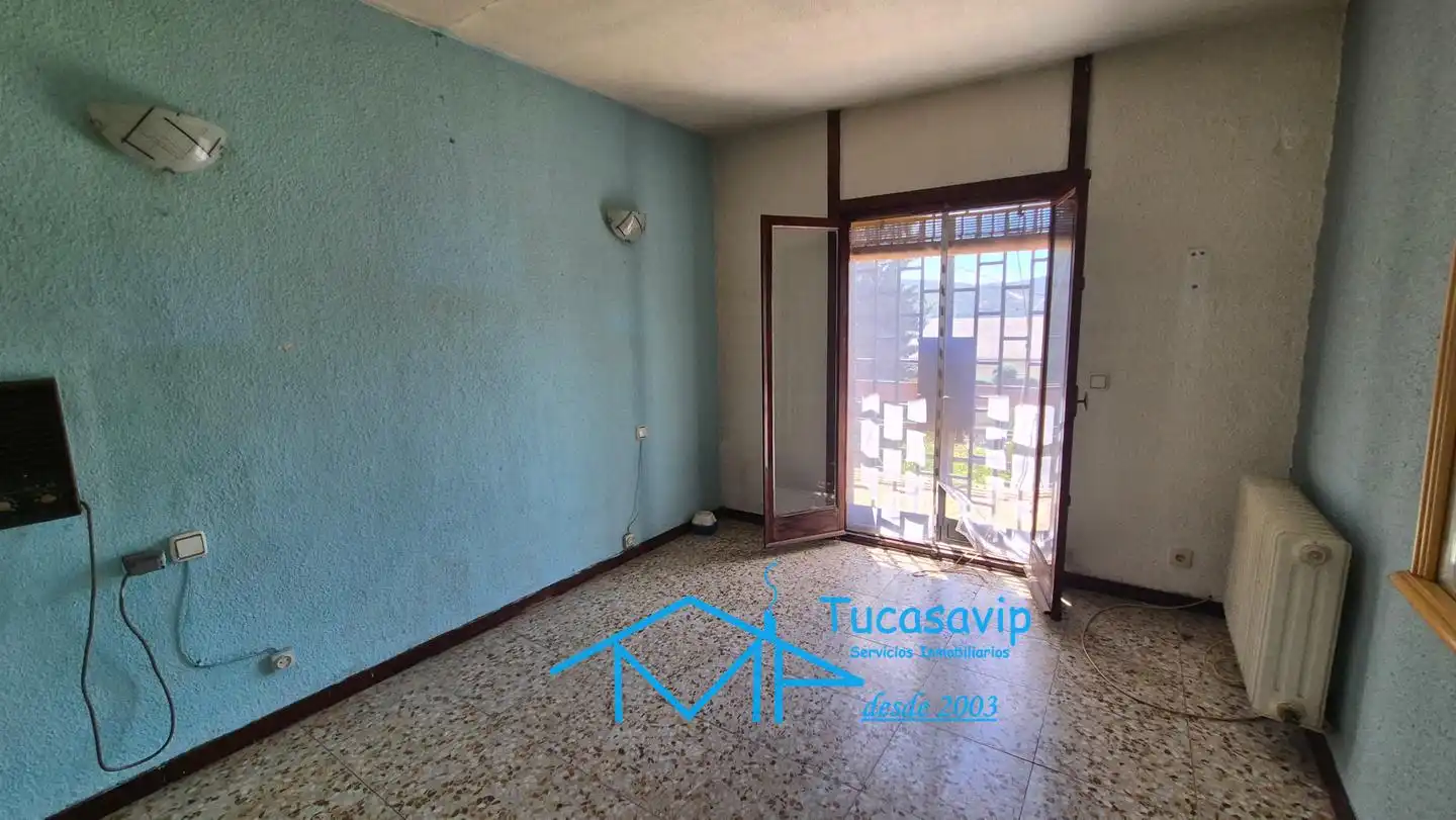 Sala de estar de Casa o chalet en venta en Pelayos de la Presa con Jardín privado, Terraza y Trastero