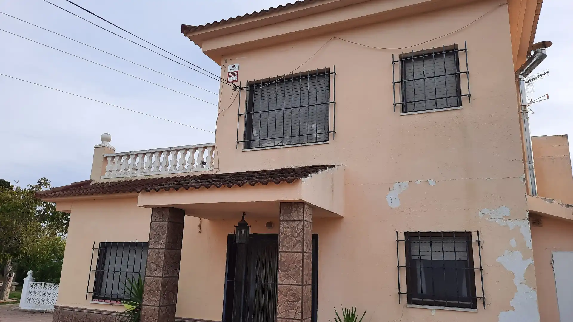 Vista exterior de Casa o xalet en venda en Vinaròs amb Calefacció, Jardí privat i Terrassa